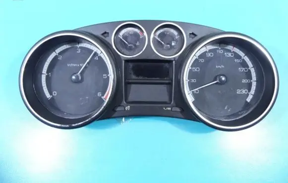 Peugeot 308 Speedometer (instrument cluster) 9665107480 IMPRK1343461
