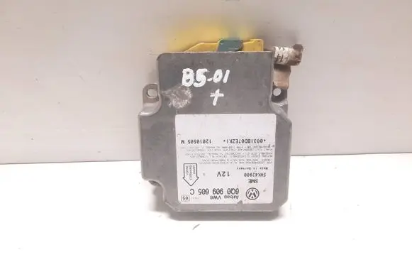 Volkswagen PASSAT B5.5 Airbag control unit/module 6Q0909605C