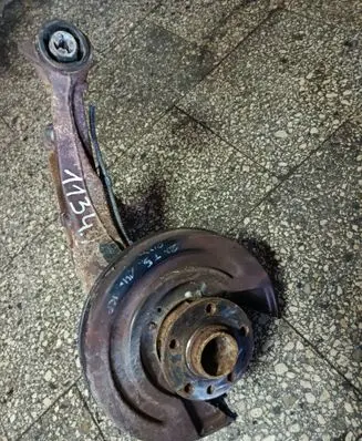 Volkswagen Transporter - Caravelle T5 Rear wheel hub