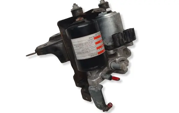 Toyota RAV 4 (XA40) Vacuum pump 4707047050