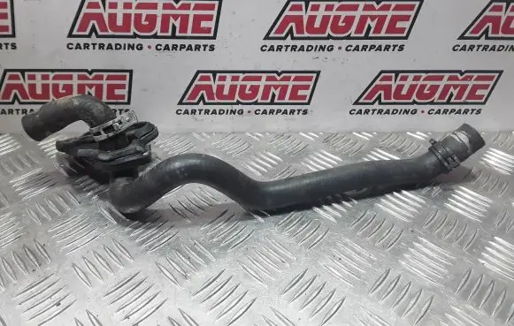 BMW 5 E60 E61 Engine coolant pipe/hose 6910757