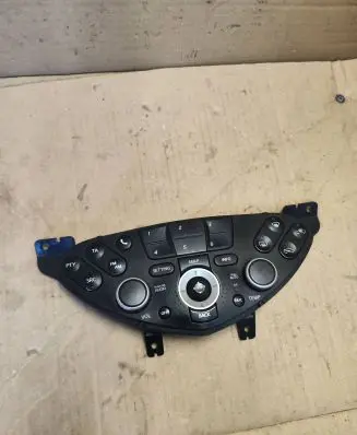 Nissan Primera Climate control unit 28395AV611 30731186H CSW5841C