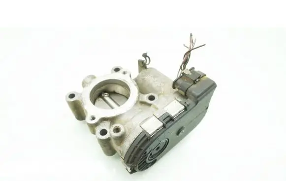Dacia Duster II Throttle body valve A2821410200