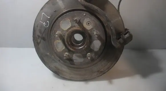 Skoda Octavia Mk3 (5E) Front wheel hub spindle knuckle