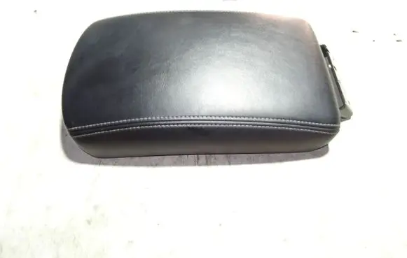 Infiniti Q50 Armrest