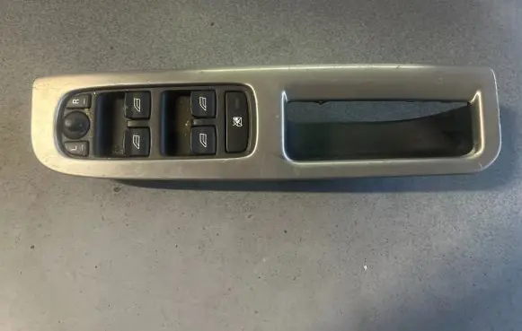 Volvo V50 Electric window control switch 30710787 03451100 36580730