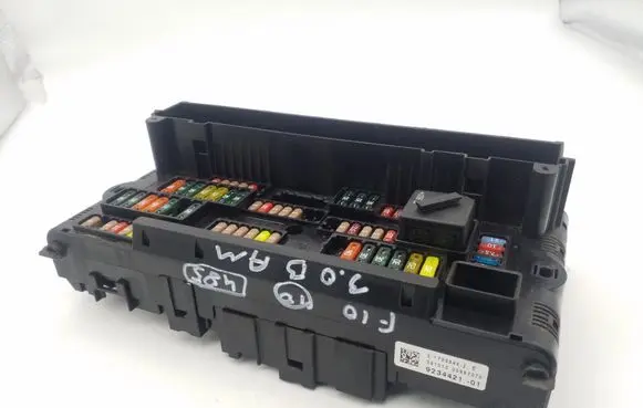 BMW 5 F10 F11 Fuse module 923442101 217033442E