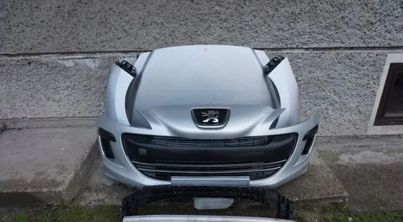 Peugeot 308 Front piece kit 