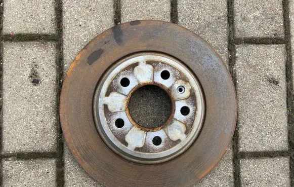 Audi A5 8T 8F Rear brake disc 8K0615601B