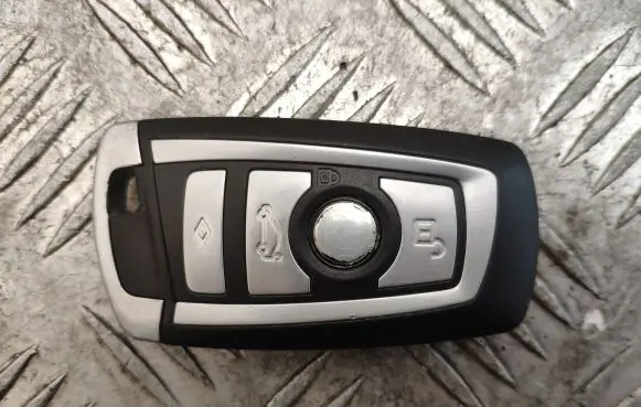 BMW 7 F01 F02 F03 F04 Ignition key/card 9259717