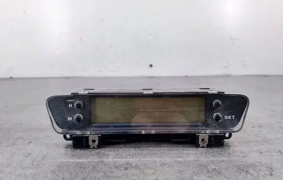 Mitsubishi Colt Screen/display/small screen 8750A123