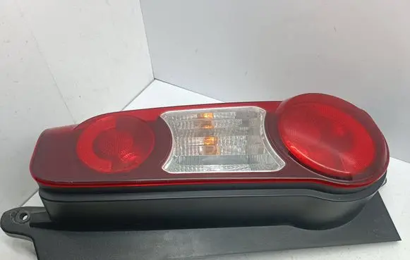Rear/tail lights