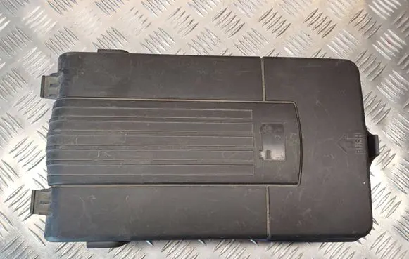 Volkswagen PASSAT B6 Battery box tray cover/lid 1K0915443