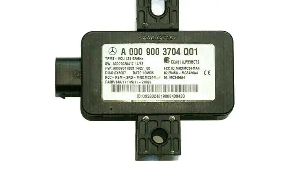 Mercedes-Benz CLA C117 X117 W117 Tire pressure control unit A0009003704