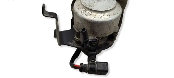 Seat Leon (5F) Vacuum pump 5Q0612181B