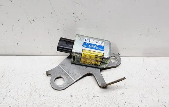 Toyota RAV 4 (XA20) Airbag deployment crash/impact sensor 8983042020