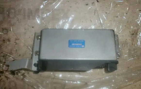 Nissan Maxima ABS control unit/module 4785043U00 12000070201
