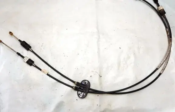 Ford Focus Gear shift cable linkage
