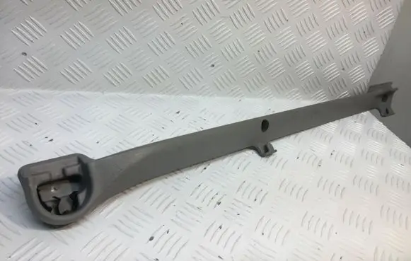 Mitsubishi Pajero Other interior part MR270528