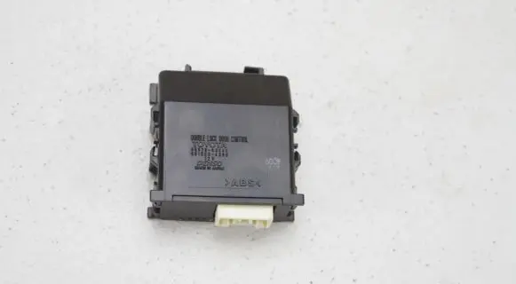 Toyota C-HR I Door central lock control unit/module 85970-48040 051500-4380