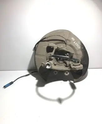 BMW 7 E65 E66 Rear wheel hub 33326763119