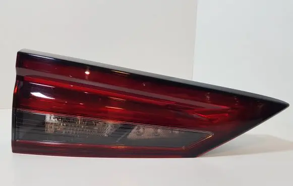 Nissan Qashqai J12 Tailgate rear/tail lights 2268D02F 2268D03F V360010L