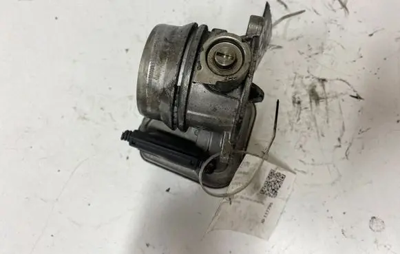 BMW 1 E81 E87 Throttle valve 780437301