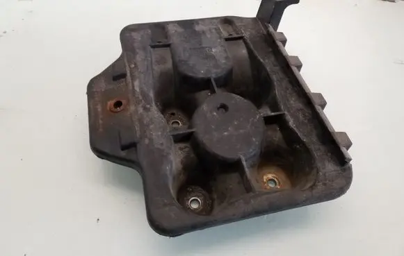 Volkswagen Golf IV Battery tray 1J0804373A