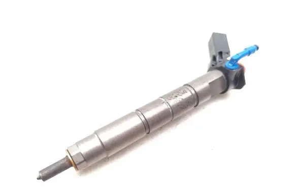 Mercedes-Benz C W205 Fuel injector A6540700187 0445117048