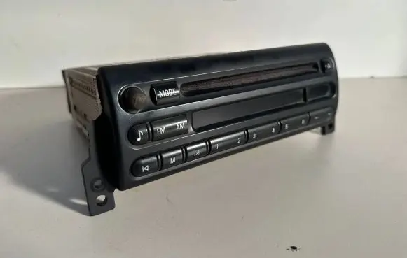 Mini One - Cooper R50 - 53 Radio/CD/DVD/GPS head unit 6917521 0311233050 CD53R50
