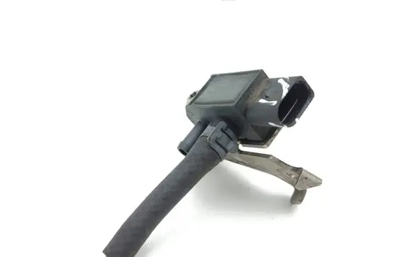Land Rover Discovery Sport Exhaust gas pressure sensor G4D35L200AB 36500298 81MPP0901