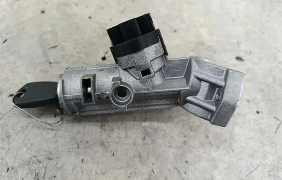 Peugeot Boxer Ignition lock 0109900