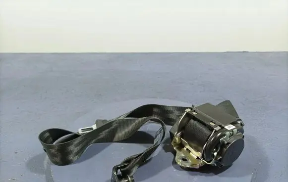 Volvo XC60 Front seatbelt 39838359