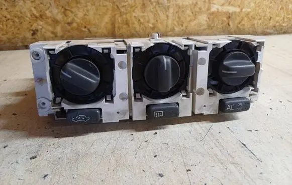 Volvo S40, V40 Climate control unit 806094 96W14K