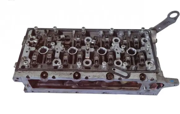 Volkswagen Caddy Engine head 04L103373E