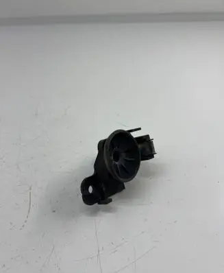 Jaguar F-Pace Radiator support slam panel bracket GX738K007B