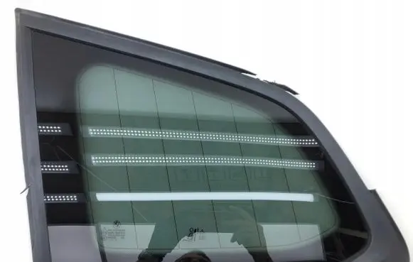 BMW X1 U11 Rear side window