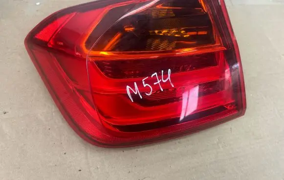BMW 3 F30 F35 F31 Rear/tail lights 18361112