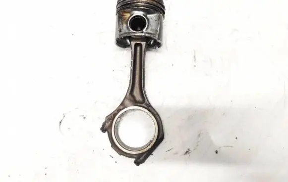 Audi A4 S4 B6 8E 8H Piston with connecting rod