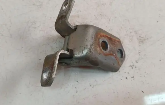 Mazda 6 Front door upper hinge 