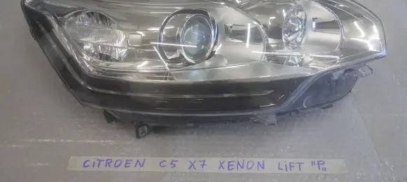 Citroen C5 Headlight/headlamp 9674869880 1616886180 89910094