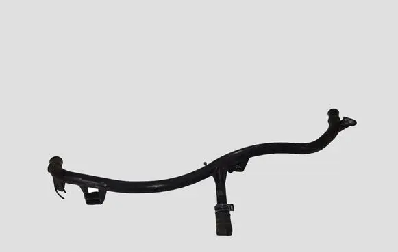 Volkswagen Golf VII Engine coolant pipe/hose 04E121070
