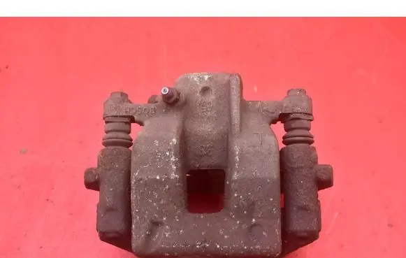 Toyota Corolla Verso E110 Rear brake caliper