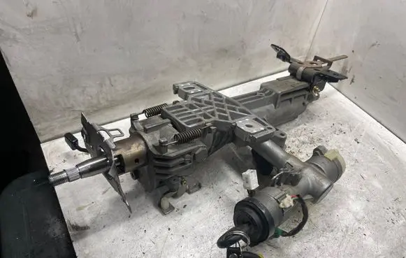 Hyundai Sonata Steering wheel axle BCNN337