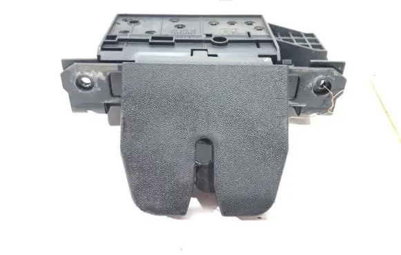 Opel Signum Tailgate exterior lock 24441401