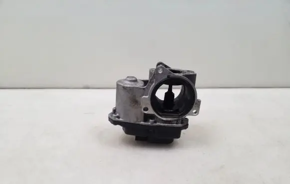 Audi A4 S4 B8 8K EGR valve 03L131501E