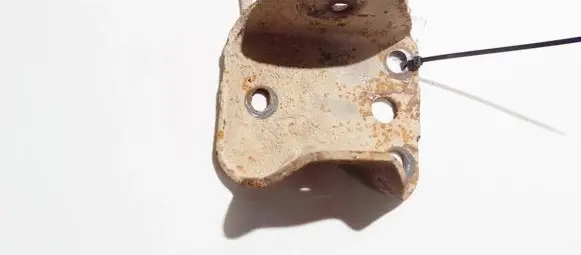 Volkswagen Vento Bracket in trunk/boot 