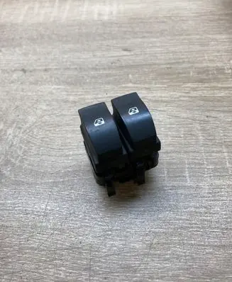 Renault Megane I Electric window control switch 