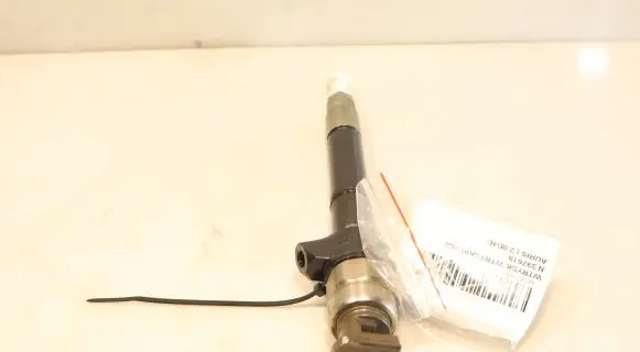 Toyota Auris 150 Fuel injector 50230635