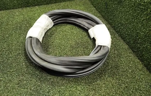 Porsche Cayenne (9Y0 9Y3) Front door rubber seal 7P0867365B 7P0867365